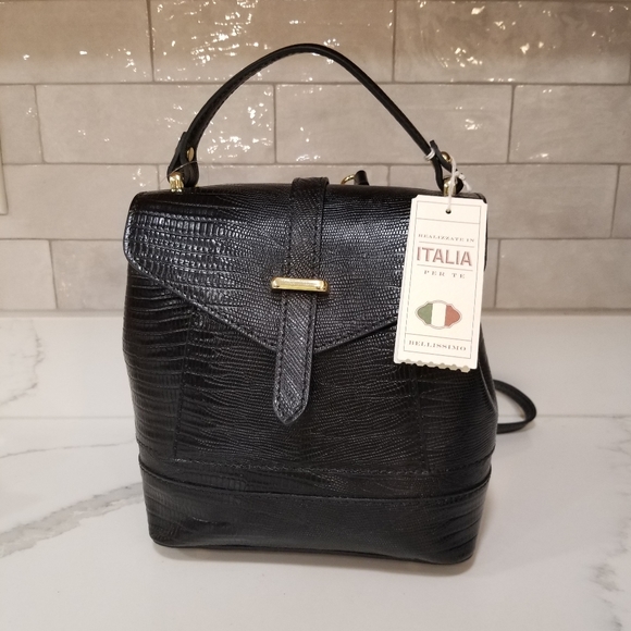 Divina Firenze Handbags - NEW Divina  Firenze genuine leather convertible bag backpack in Black